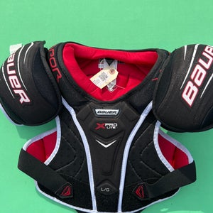 Large Junior Bauer Vapor X pro lite Shoulder Pads (Used)