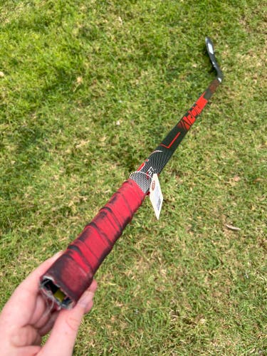 Senior Bauer Vapor X3.7 Hockey Stick Left Hand P88