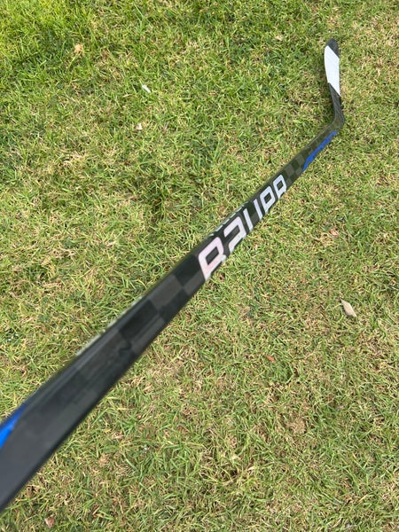 Senior Bauer Nexus Sync Hockey Stick Left Hand P28 (Used)