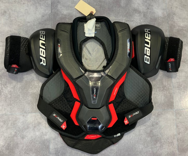 Medium Intermediate Bauer Vapor 3X Pro Shoulder Pads (Used)