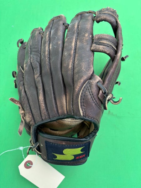 Brown SSK Edge Pro RH Infield Baseball Glove 11.75"