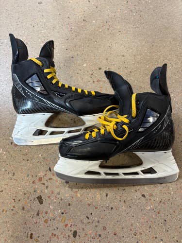 Senior Size 13 True Pro Custom Hockey Skates Regular Width (Used)