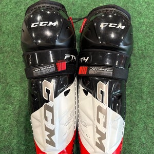 Junior CCM JetSpeed FT4 Shin Pads 11" (New)