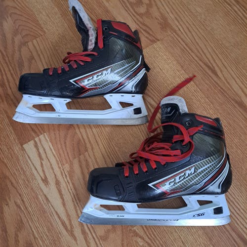 CCM Jetspeed FT460 Hockey Goalie Skates Regular Width 9.5 (Used)