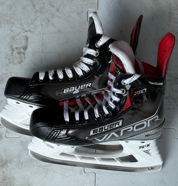 2021 Bauer Vapor X3.7 Hockey Skates Regular Width Size 4.5 (New)