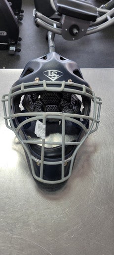 Used Louisville Slugger 7 1/8 - 7 1/2 Catchers Helmet w/Mask Navy Blue One Size 11497-S000152211