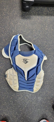 Used Louisville Slugger CHEST PROTECTOR Catchers Chest Protector Navy Blue Adult 11497-S000152210