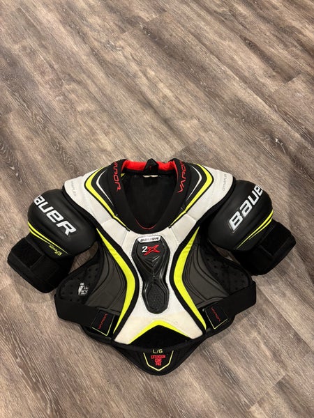 Large Junior Bauer Vapor 2X Shoulder Pads (Used)