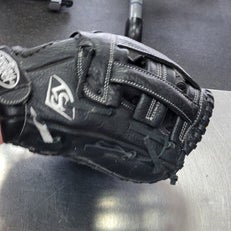 Used Louisville Slugger XENO BB/SB Glove RH Throw Black 13" 11497-S000152208