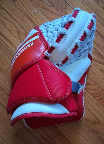 Warrior Ritual G6 E+ Regular JR catcher glove (Used)