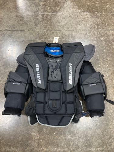 Senior Medium Bauer Elite Goalie Chest Protector (Used)