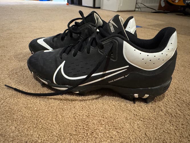 Nike Diamond Fastflex cleats, Women's Size M 9, Nike (New)
