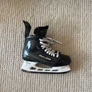2022 Bauer Supreme Mach Hockey Skates Regular Width 10 (Used)