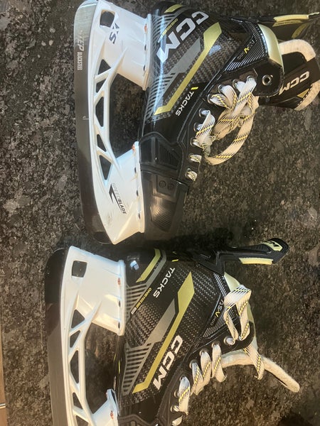 CCM AS-V Pro Hockey Skates 8 (Used)