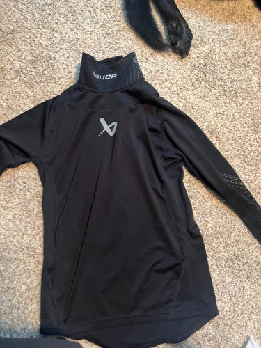 Black Small Kids Unisex Bauer Compression (Used)