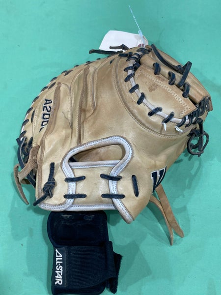Used Wilson A2000 DPCM Right Hand Throw Catcher's Baseball Glove 33"