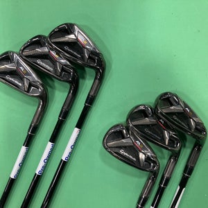 Men's TaylorMade 2016 M2 Iron Set Right Handed Regular Flex Graphite Shaft (Used)