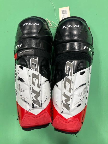 Black Junior Small Warrior Covert QRE10 Hockey Pants (Used)