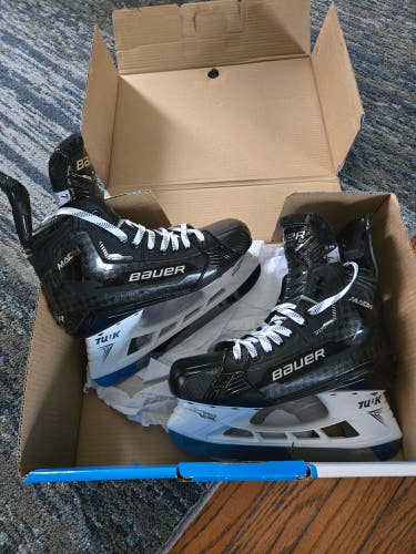 2024 Bauer Supreme Mach Hockey Skates Extra Wide Width Pro Stock 7 (New)