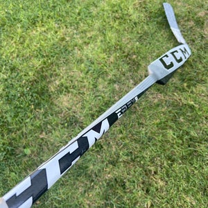 Intermediate CCM EFLEX 5 Pro Goalie Stick Regular 27" Paddle