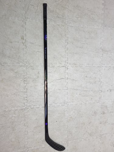 Senior Bauer Proto-R Right Handed Hockey Stick P28 (Used)