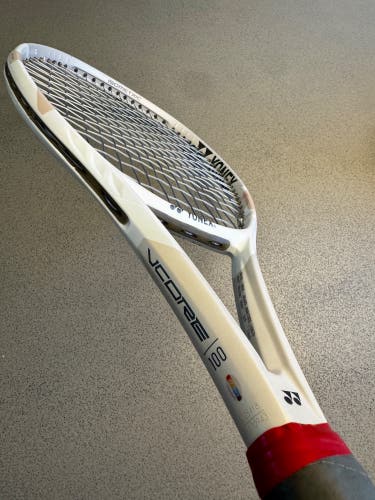 YONEX VCORE 100 Sand Beige Tennis Racquet (Like New)