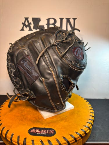 Rawlings RH Catcher's Baseball Glove (Used)