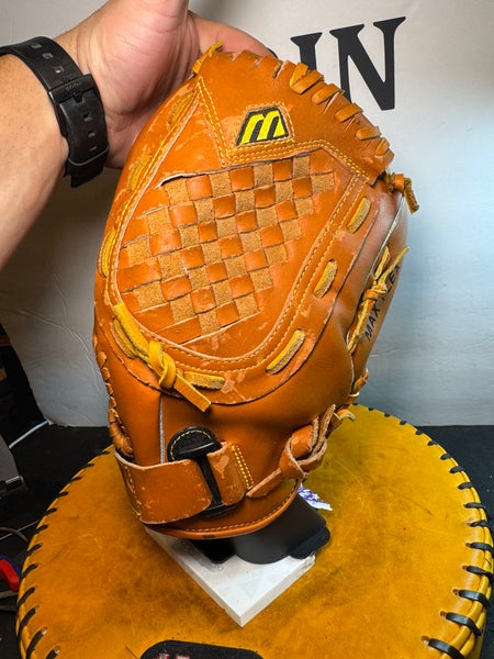 Mizuno Power Close RH Infield Baseball Glove 11.5" (New)