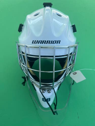 White Senior Warrior R/F1 Goalie Mask