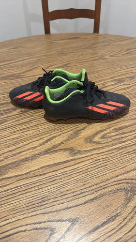 Black Kids 2.5Y (Big Kids / Youth) Adidas Trainers Cleats (Used)