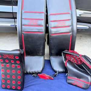 34 + 2 Fusion Regular Goalie Full Set Pro Stock (Used)