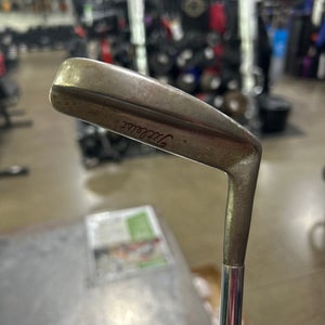 Used Titleist TOUR MODEL HEEL SHAFTED ORIGINAL Mens Putter RH 11605-S000201515