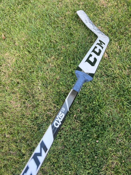 Junior CCM Axis 1.9 Goalie Stick Regular 23" Paddle