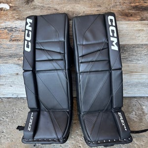 Black 26" Junior CCM Eflex 6.5 Goalie Leg Pads