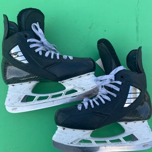 Senior True Pro Custom Hockey Skates Regular Width Pro Stock 9