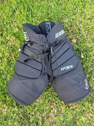 Black Junior Large Warrior Ritual X3E Hockey Goalie Pants (Used)