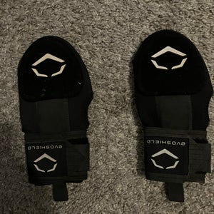 Black Junior EvoShield Sliding Mitt (Used)