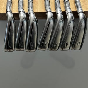 Taylormade M6 4-PW Iron Set KBS Max Stiff 85 Right Handed Great Condition