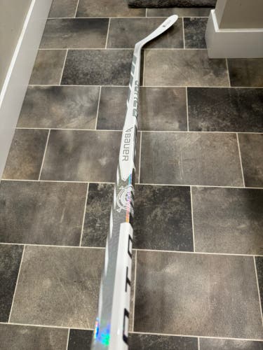 Senior Bauer Proto-R Right Handed Hockey Stick P92 (New)