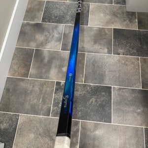 Senior CCM JetSpeed FT8 Pro Right Handed Hockey Stick P29+1/4 (Used)