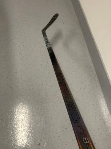Senior CCM JetSpeed FT8 Pro Right Handed Hockey Stick P29 (New)