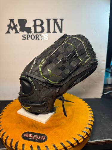 Mizuno Prospect RH Softball Glove 12" (Used)