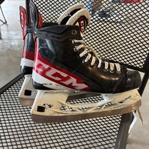 2021 CCM JetSpeed FT4 Hockey Skates Regular Width 7 (Used)