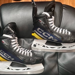 Used CCM JetSpeed FT6 Pro Skates Size 10.5 Regular Width w/ Step Steel