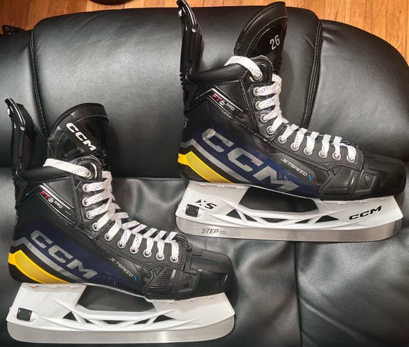 Used CCM JetSpeed FT6 Pro Skates Size 10.5 Regular Width w/ Step Steel