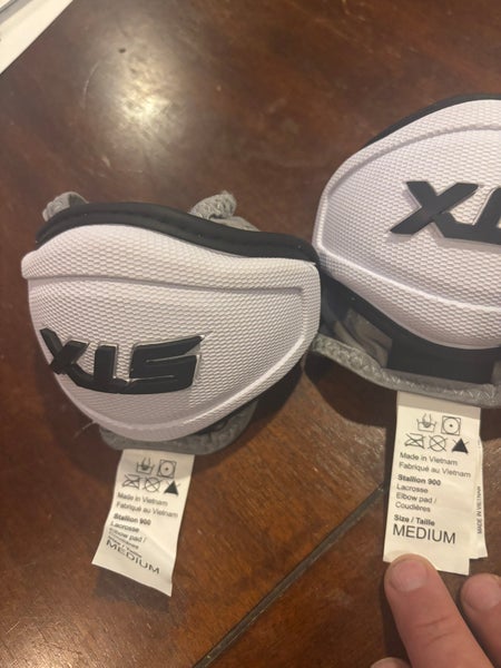 Medium Youth STX Stallion 900 Arm Pads (Used)