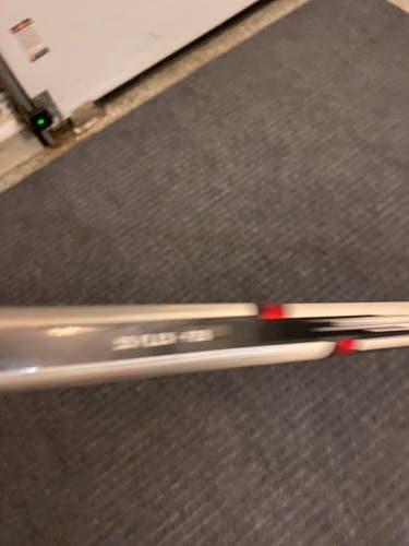 Intermediate CCM Jetspeed FT6 Pro Right Handed Hockey Stick P28 (Used)