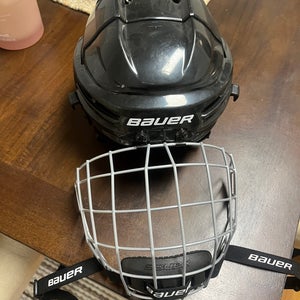 Small Bauer Helmet (Used)