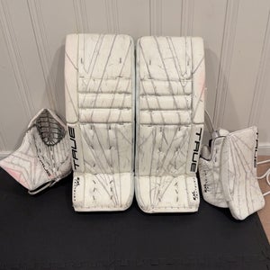 32" 2023 True 7X3 Regular Goalie Full Set (Used)