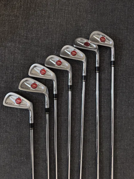 HONMA BERES PRO Iron Set 4-10 7pcs N.S.PRO 950GH R Flex Steel shafts RH